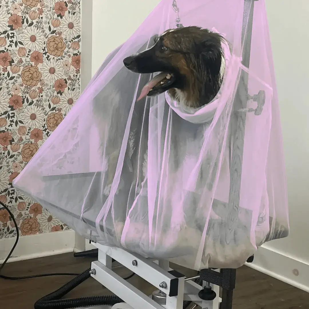 Bubble Pink Flying Fur Catcher by Big Hair Net - Image 2